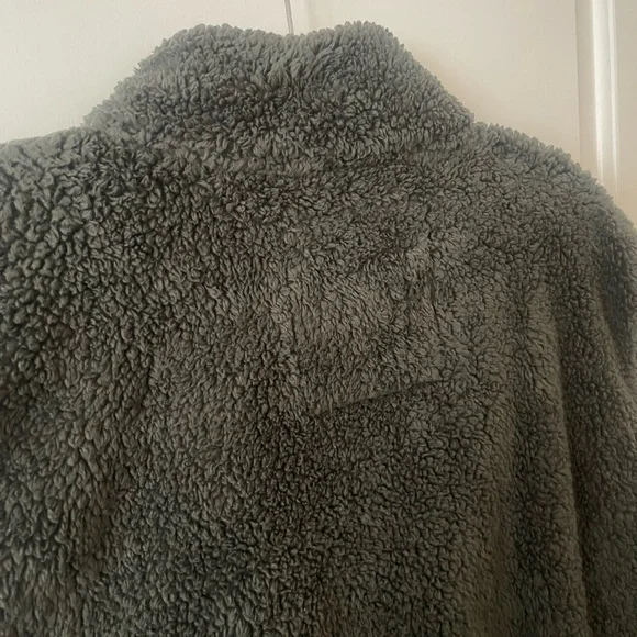 Women’s zip up Sherpa Vest 1XL - Picture 8 of 12